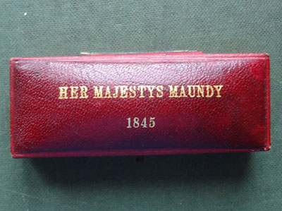 1845 maundy set case