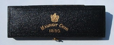 1890 maundy set case