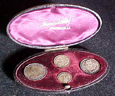 1894 oval maundy set case