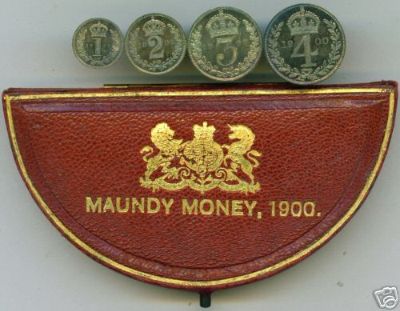 1900 halfmoon maundy set case