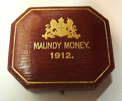 1912 maundy set case