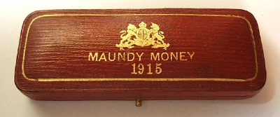 1915 maundy set case