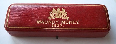 1927 maundy set case