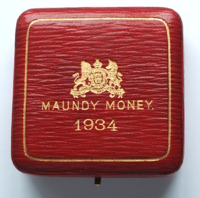 1934 maundy set case