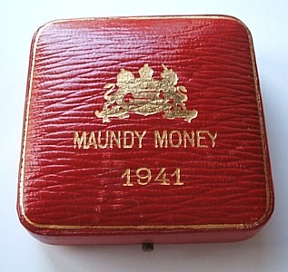 1941 maundy set case