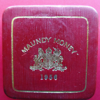 1956 maundy set case
