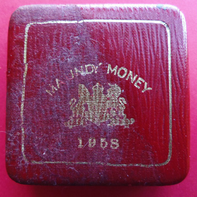 1958 maundy set case