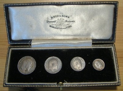 Edward VII undated Reid & Sons case