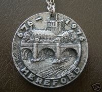 1976 Medallion given to the Mayoress Mrs Joan Predergast obverse